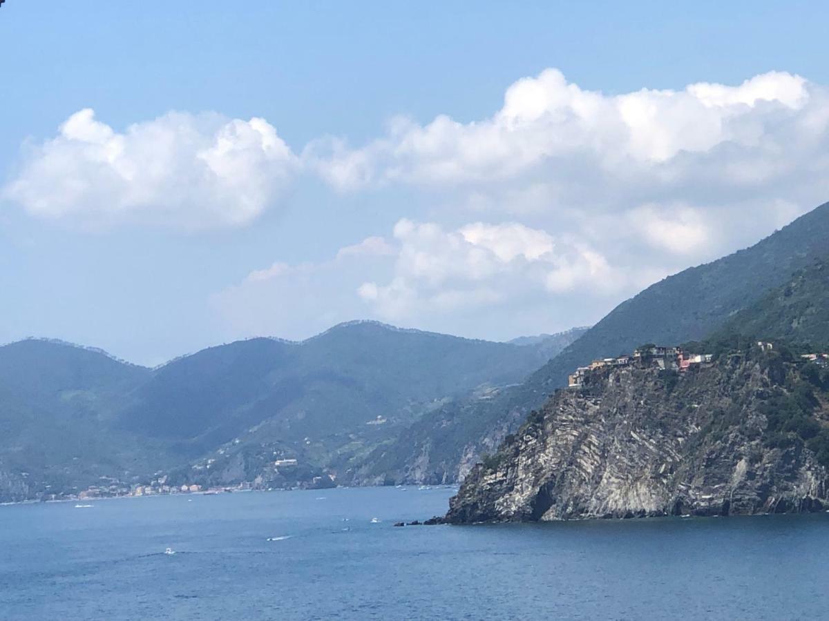 La Linea D'Acqua Apartment Manarola Esterno foto